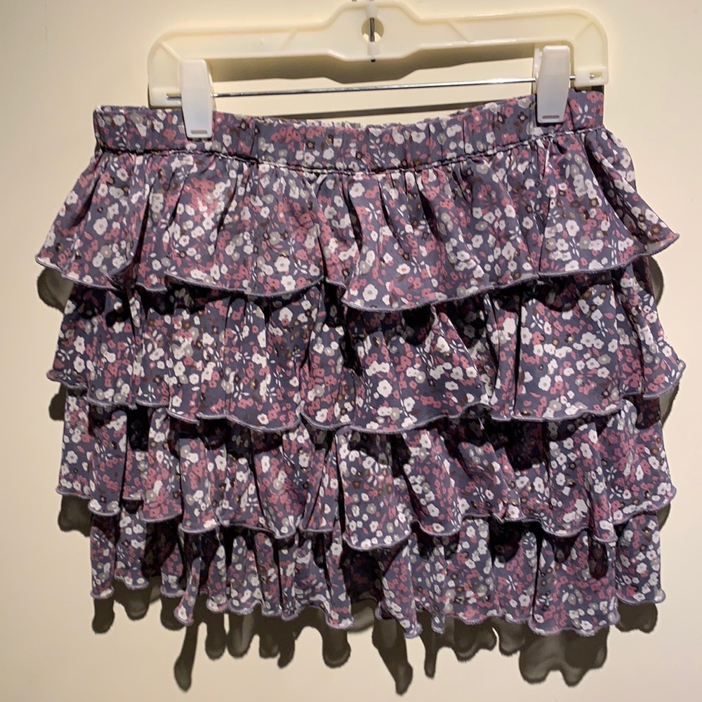 Benetton class Girls XL ruffled skirt (10-11)